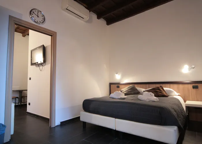 House Monti 1875 4*