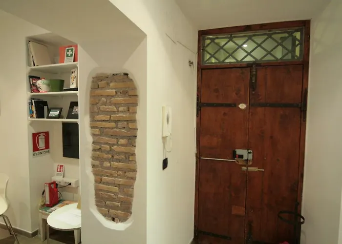 House Monti 1875 Konukevi Roma